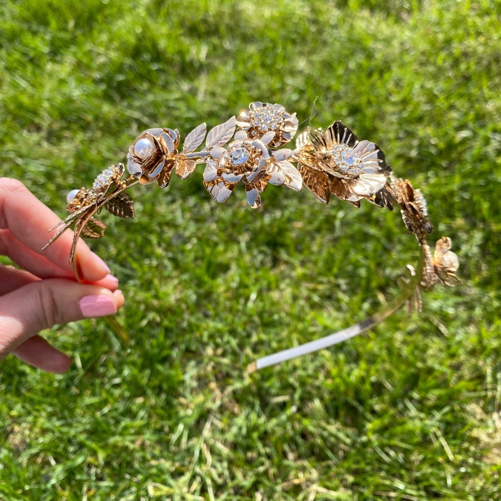 Beautiful, gold hair headband/crown